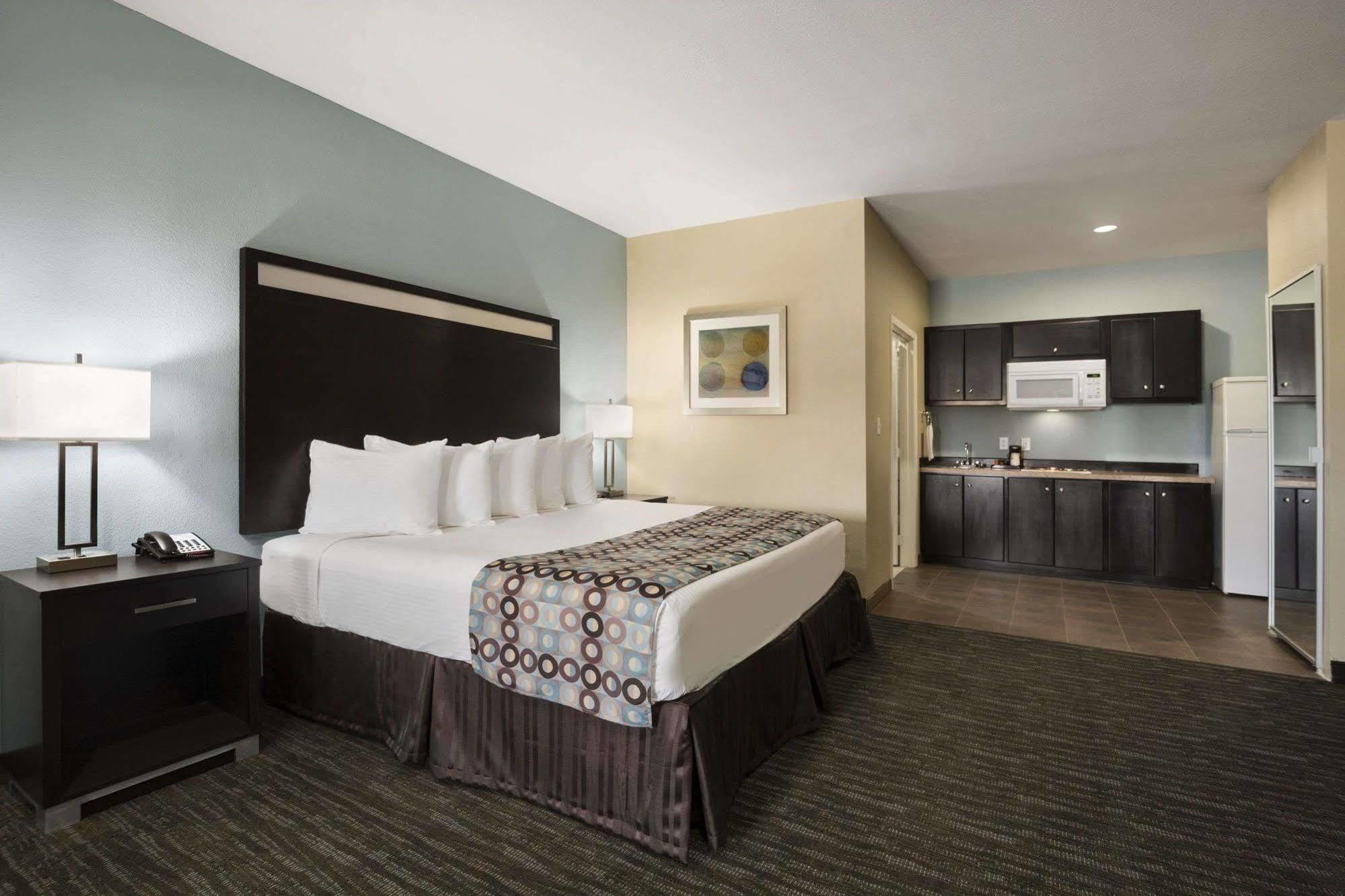 Days Inn Pearsall Exterior foto