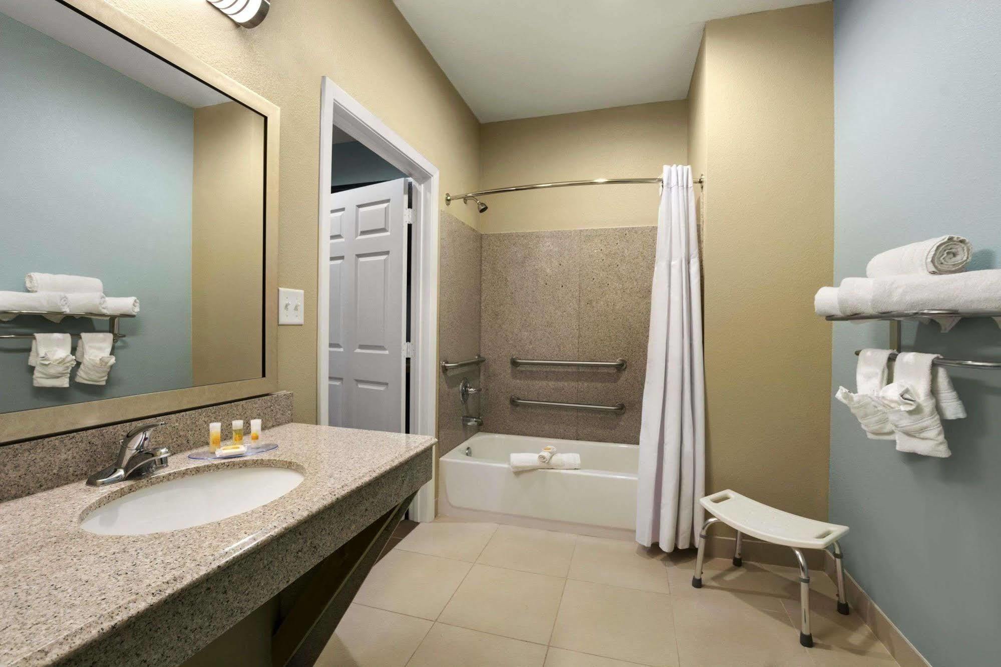Days Inn Pearsall Exterior foto